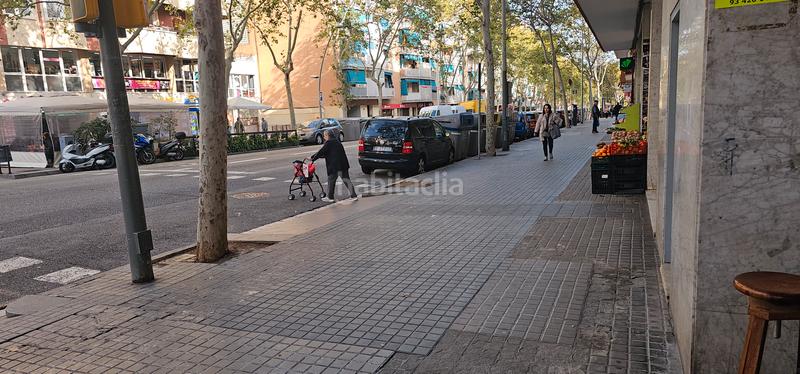 Foto b0f5c316-add0-4084-81f2-fa9b141ae567. Aparcament cotxe a passeig de fabra i puig 301 a Barcelona