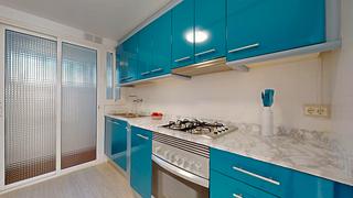 Pis a Avinguda mare de déu de bellvitge 216. Acogedor piso familiar de 3 dormitorios en bellvitge