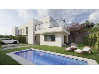 Casa aparellada en Casco Antiguo. Chalet exclusivos en torrelodones  s15 real estate presenta 6 ch