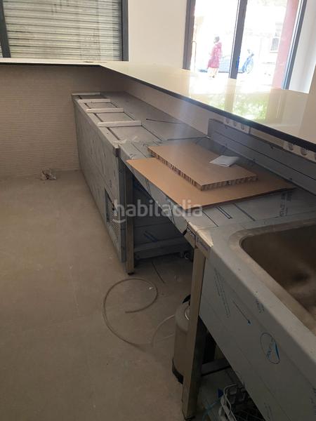 Foto edec998f-9cb7-4b52-867b-b3ad5b80fb5e. Traspaso local comercial cafetería bar en traspaso en Salt
