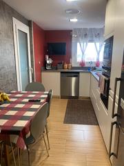 Piso  Carrer de rafael masó. Piso reformado en buena zona