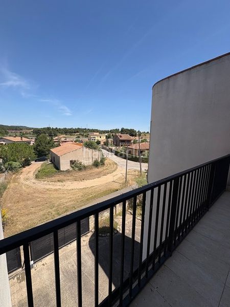 Foto fe3d3606-aa2a-4205-9c87-edc720d296f5. Xalet amb xemeneia calefacció aparcament piscina a Vimbodí