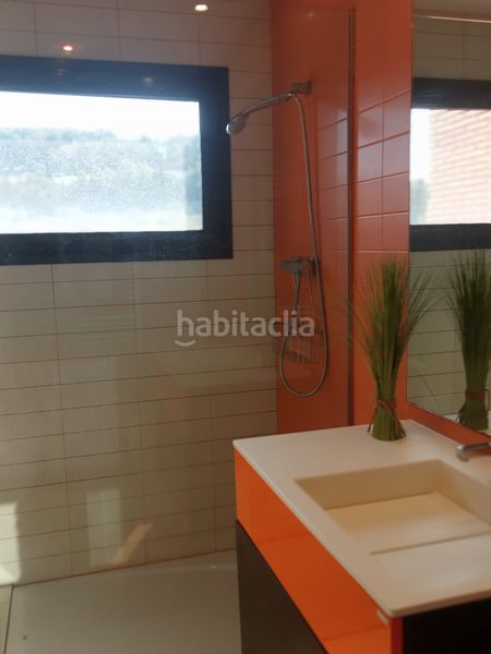 Foto 5fdd0060-0ddc-45e9-ad55-e9de0d48b05e. Chalet with fireplace heating parking pool in Castellvell del Camp