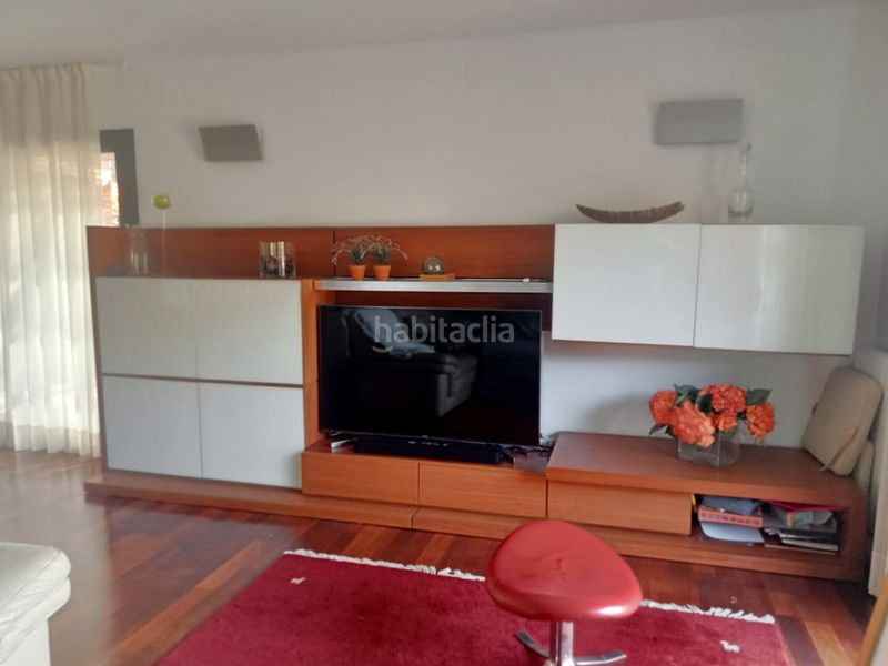 Foto 96a7ae92-1acf-4201-9cab-31a9323847d3. Chalet with fireplace heating parking pool in Castellvell del Camp