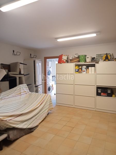 Foto a950ef9e-a1b6-4589-a618-e5de01d26462. Chalet with fireplace heating parking pool in Castellvell del Camp