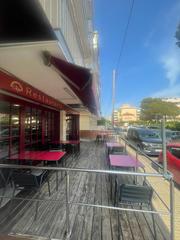 Trapasso Locale commerciale in Platja de Ponent. Licencia restaurante zona paseo marítimo salou