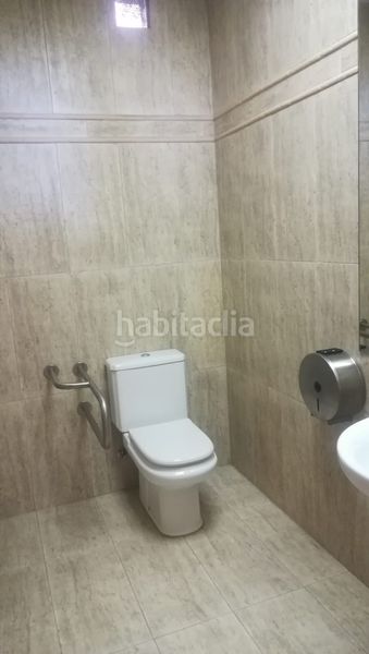 Foto 3f507916-4fa0-4c3c-99b5-86dc252c7ec2. Local comercial amb calefacció a Sarral