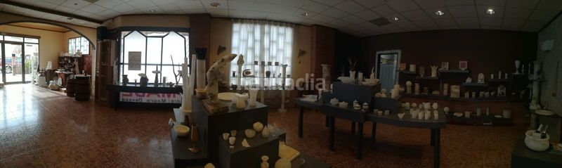 Foto cc9bba78-21d5-4570-ba66-bd6b44adbc3d. Local comercial amb calefacció a Sarral