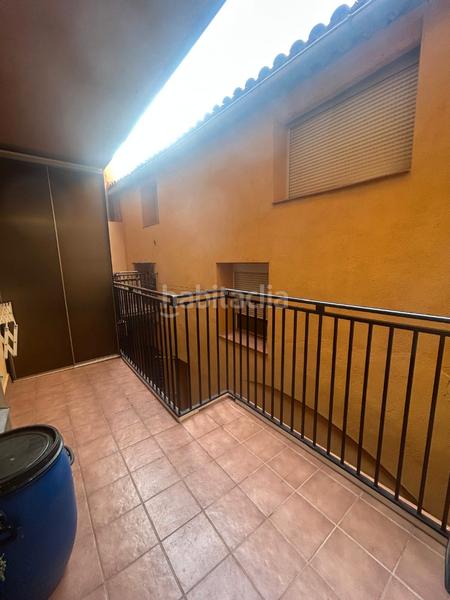Foto 7764b357-c25c-4952-a537-e1b8ff40136f. Piso excepcional en venda a – lluminós, impecable, vistes i pàrquing en Sarral