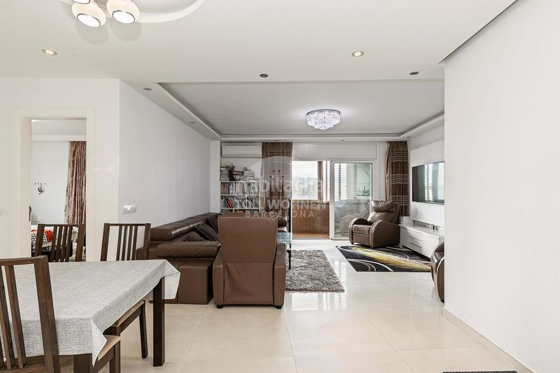 Foto 2b7c7b79-4da5-44d4-84ae-428027e635e1. Flat with pool in Fort Pienc Barcelona