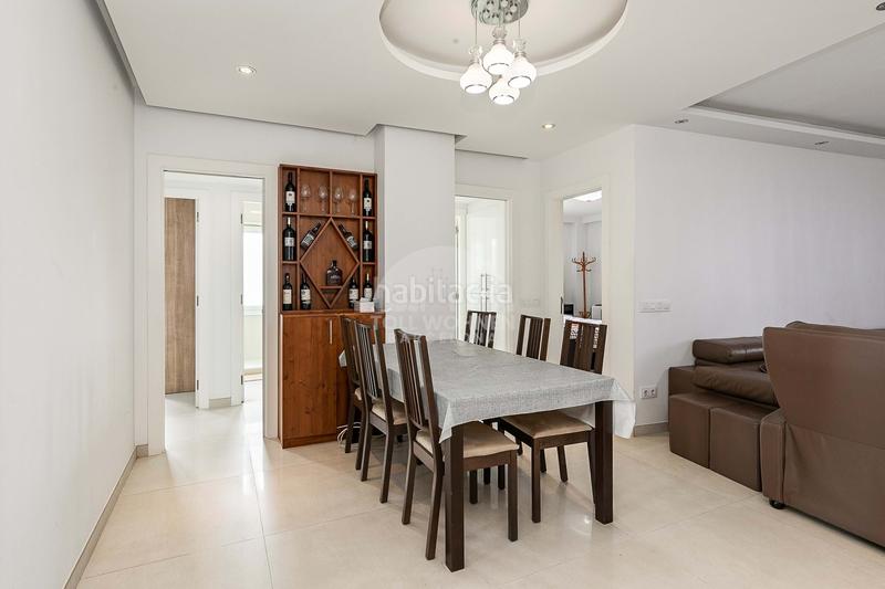 Foto fbfd1572-294b-4099-82a6-2303a7a339cb. Flat with pool in Fort Pienc Barcelona
