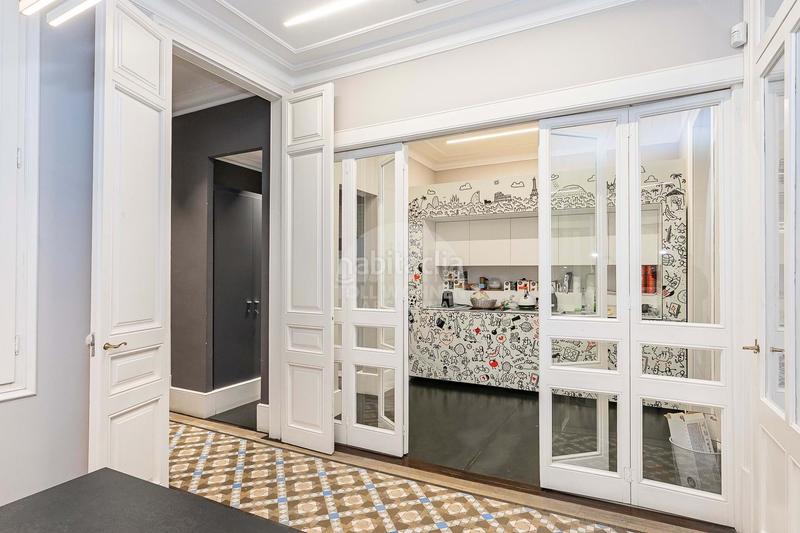 Foto 0a52900d-76c5-48ed-bd44-8b315a95f39e. Appartamento con riscaldamento in Dreta de l´Eixample Barcelona