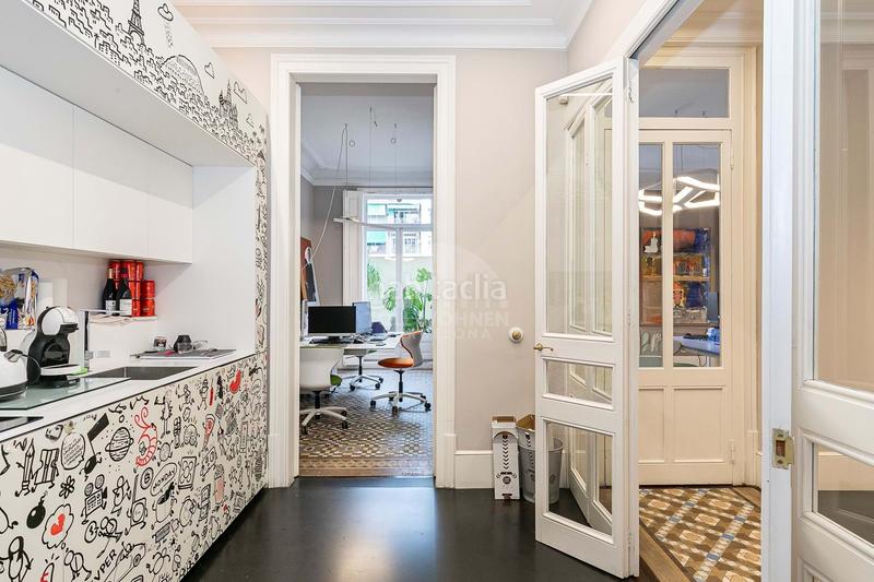 Foto a5c2beb8-635d-4851-95d6-5332b7972ee8. Appartamento con riscaldamento in Dreta de l´Eixample Barcelona