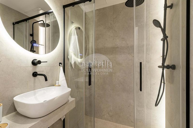Foto f69ef5ff-630a-4822-9167-25cc6f67e198. Pis a St. Pere - Sta. Caterina - El Born Barcelona