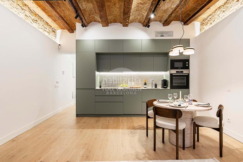 Foto 3d171db2-ba04-4257-aced-f8adfae31b7d. Piso en St. Pere - Sta. Caterina - El Born Barcelona