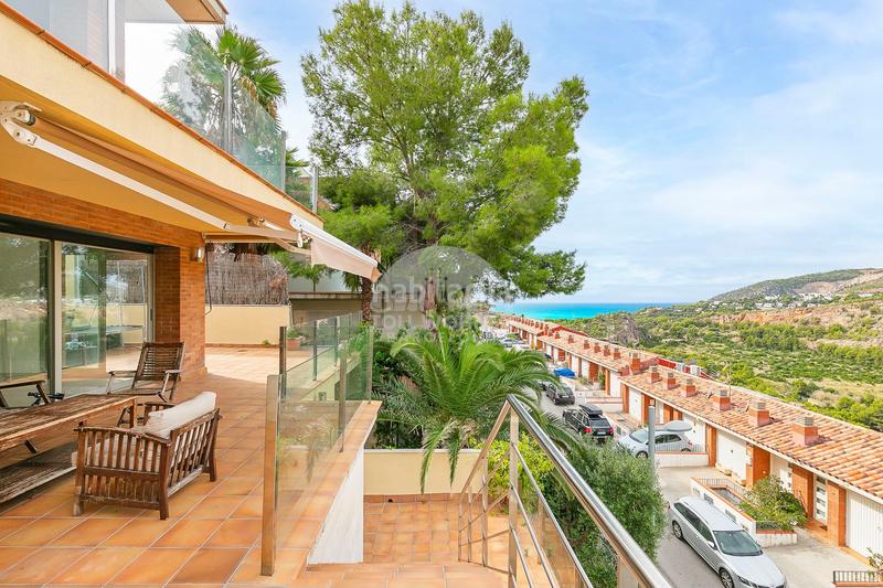 Foto a05f2e7d-2429-4d97-80c0-4d47308095e1. Casa amb calefacció aparcament piscina a les botigues de Sitges Sitges