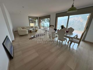 Semi detached house  Calle eramprunya