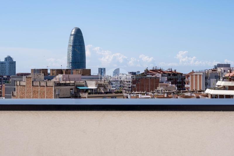 Foto e87af9f6-d6e7-46d8-86ed-4489599b89ba. Piso en El Clot Barcelona