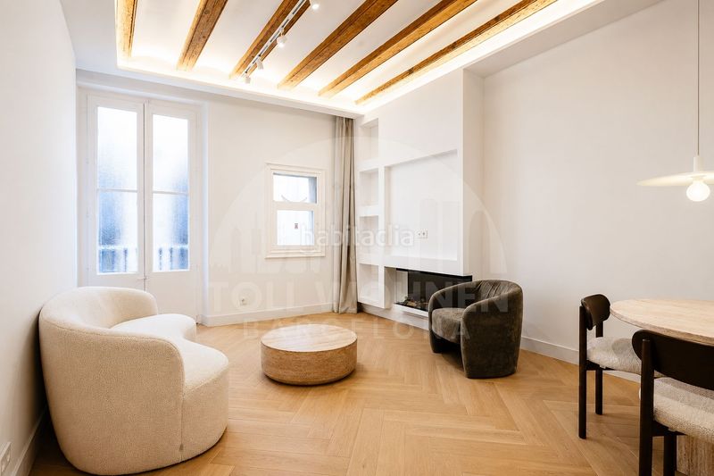 Foto af8d9558-ce90-4461-a598-98c8ef2571e6. Piso en Gòtic Barcelona
