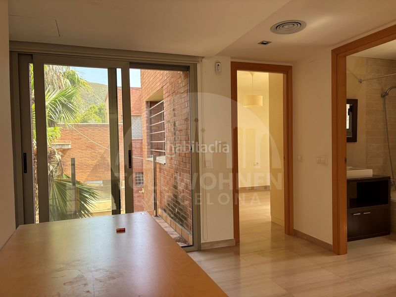 Foto 57c5bafa-880b-4ca7-ba46-d1cde24910a6. Casa amb calefacció aparcament piscina a les botigues de Sitges Sitges