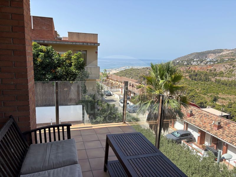 Foto 5a5e6a6c-0347-4b19-b137-bd478900f805. Casa amb calefacció aparcament piscina a les botigues de Sitges Sitges