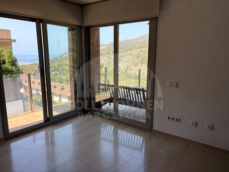 Foto 77348e07-348a-4a4a-a70d-c37cbe9aa6e8. Casa amb calefacció aparcament piscina a les botigues de Sitges Sitges