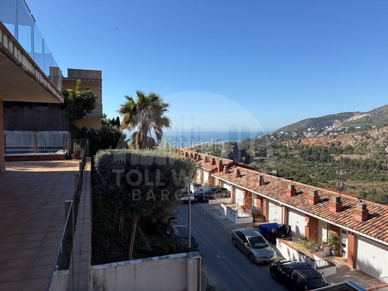 Foto 9ca1fbfe-9400-4f52-8480-dc3e57e517ca. Casa con riscaldamento parcheggio piscina in les botigues de Sitges Sitges