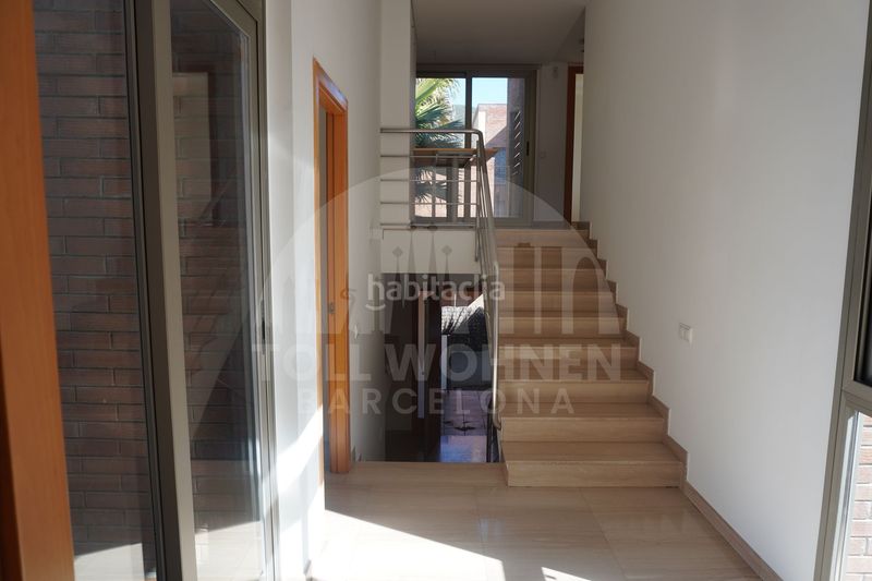 Foto dca71eaf-8c02-4da7-8c53-0fa588a999d2. Casa con riscaldamento parcheggio piscina in les botigues de Sitges Sitges