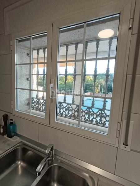 Foto 8a9517fe-f201-4e87-b74d-814c99645535. Casa amb xemeneia calefacció aparcament piscina a Lliçà d´Amunt