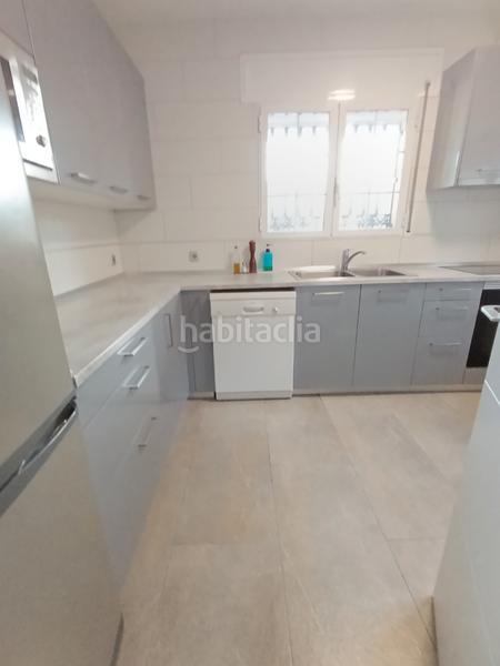 Foto bf65baa9-2506-4e99-a9c9-b6f7e00a4c56. Casa amb xemeneia calefacció aparcament piscina a Lliçà d´Amunt