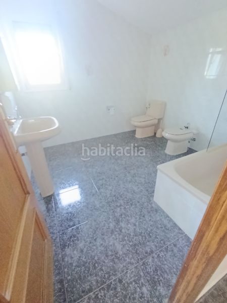 Foto 34d13a6f-9ff4-46b7-a6c2-61dd5fc15cc8. Casa amb aparcament a Sentmenat