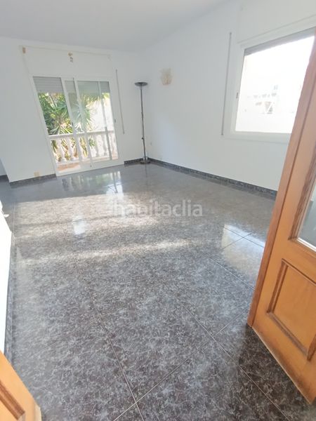 Foto b1937791-eb05-4e1c-8531-89d9132c77d8. Casa amb aparcament a Sentmenat