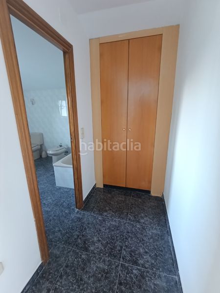 Foto ceb9bb49-96a4-4838-abe5-aa4658a1b51b. Casa amb aparcament a Sentmenat