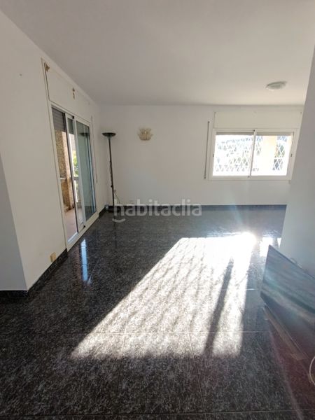 Foto d076d955-8b3c-4670-85ac-2b323291557d. Casa amb aparcament a Sentmenat