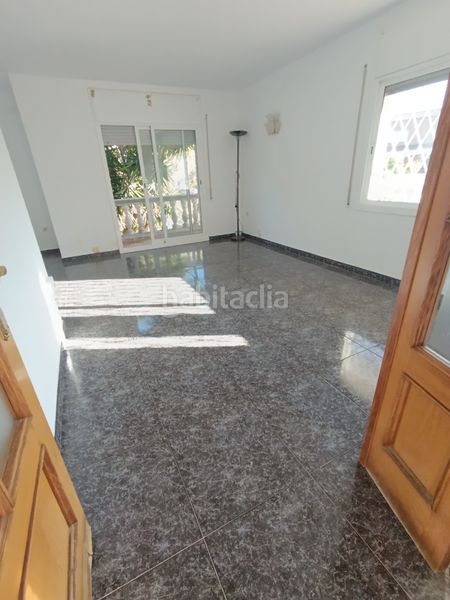 Foto fb7c5dfc-1c53-4aab-82a9-8317f42fd77d. Casa amb aparcament a Sentmenat