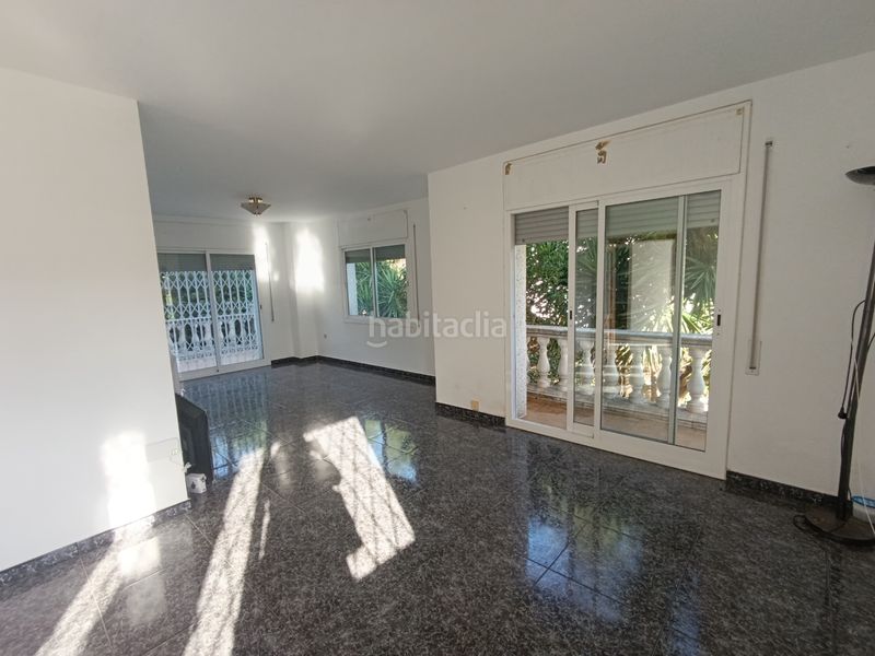 Foto fcfd9f52-8678-4780-af16-bfa0056611d8. Casa amb aparcament a Sentmenat