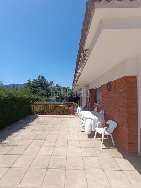 Foto 101c951f-a64d-499d-8ed3-942a3933f748. Casa amb xemeneia calefacció aparcament piscina a Caldes de Montbui