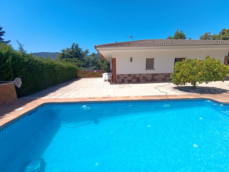 Foto 1fda57d6-a3ed-4ddb-8b46-972527fa0427. Casa amb xemeneia calefacció aparcament piscina a Caldes de Montbui