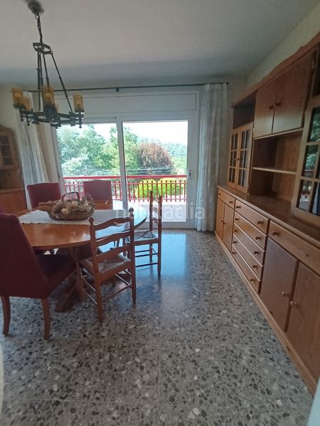 Foto a558da9e-1a63-4b3c-8ef8-30ed5703d7bd. Casa amb xemeneia calefacció aparcament piscina a Caldes de Montbui