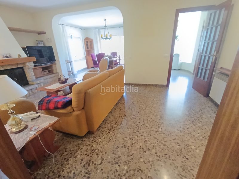 Foto a9eec8e7-3f4c-44be-90bf-676d10fb758d. Casa amb xemeneia calefacció aparcament piscina a Caldes de Montbui