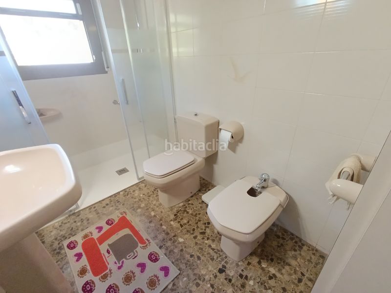 Foto f7f3287b-38f5-4dc2-9d28-8bf9e00a05a8. Casa amb xemeneia calefacció aparcament piscina a Caldes de Montbui
