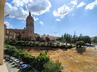 Pis a Guadix. Piso en venta en guadix