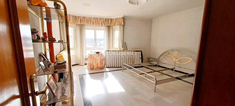 Foto 881a574b-ad9f-4ddd-a459-20529496fdc6. Casa pareada casa en venta en Baza