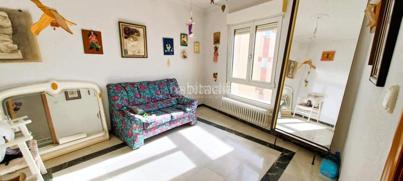 Foto 8a04a8e0-309f-4f83-868e-6fd7d7b64d6d. Casa pareada casa en venta en Baza
