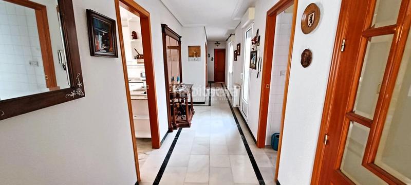 Foto a7e651bc-f05d-454c-a171-4117518862ea. Casa pareada casa en venta en Baza