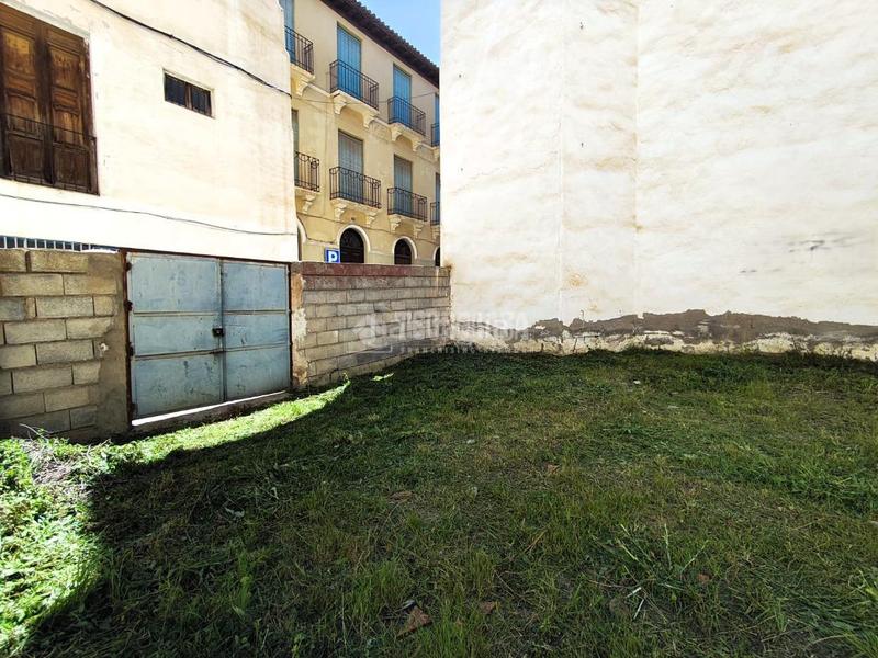 Foto 9a1d899c-e742-4242-a6df-6bbeda4173ae. Terreno residencial terrenos en venta en Guadix