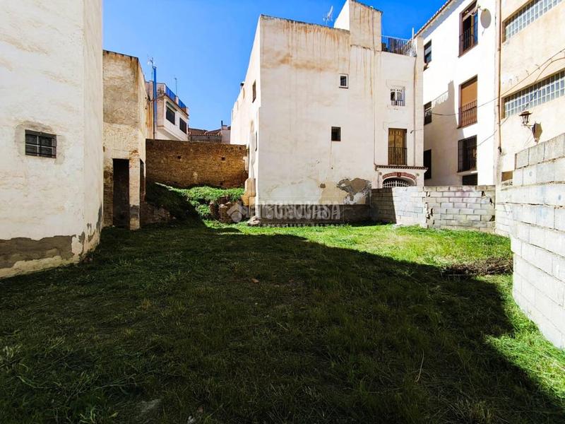 Foto 9dbf0c30-10e5-4553-ae6e-6634b1890f70. Terreno residencial terrenos en venta en Guadix