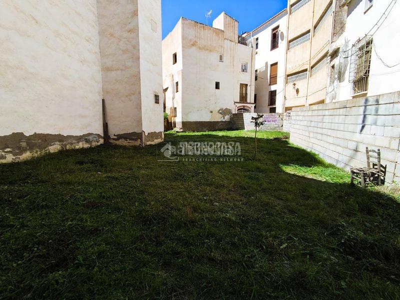 Foto d6c4f8e5-83c3-4ea3-8111-f9ea5cdabd95. Terreno residencial terrenos en venta en Guadix