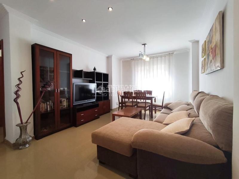 Foto 75b17351-86fd-4284-a8ab-1f42707bd611. Appartamento in Guadix