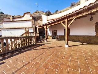 Mas à Cortes y Graena. Casa rural en venta en cortes y graena